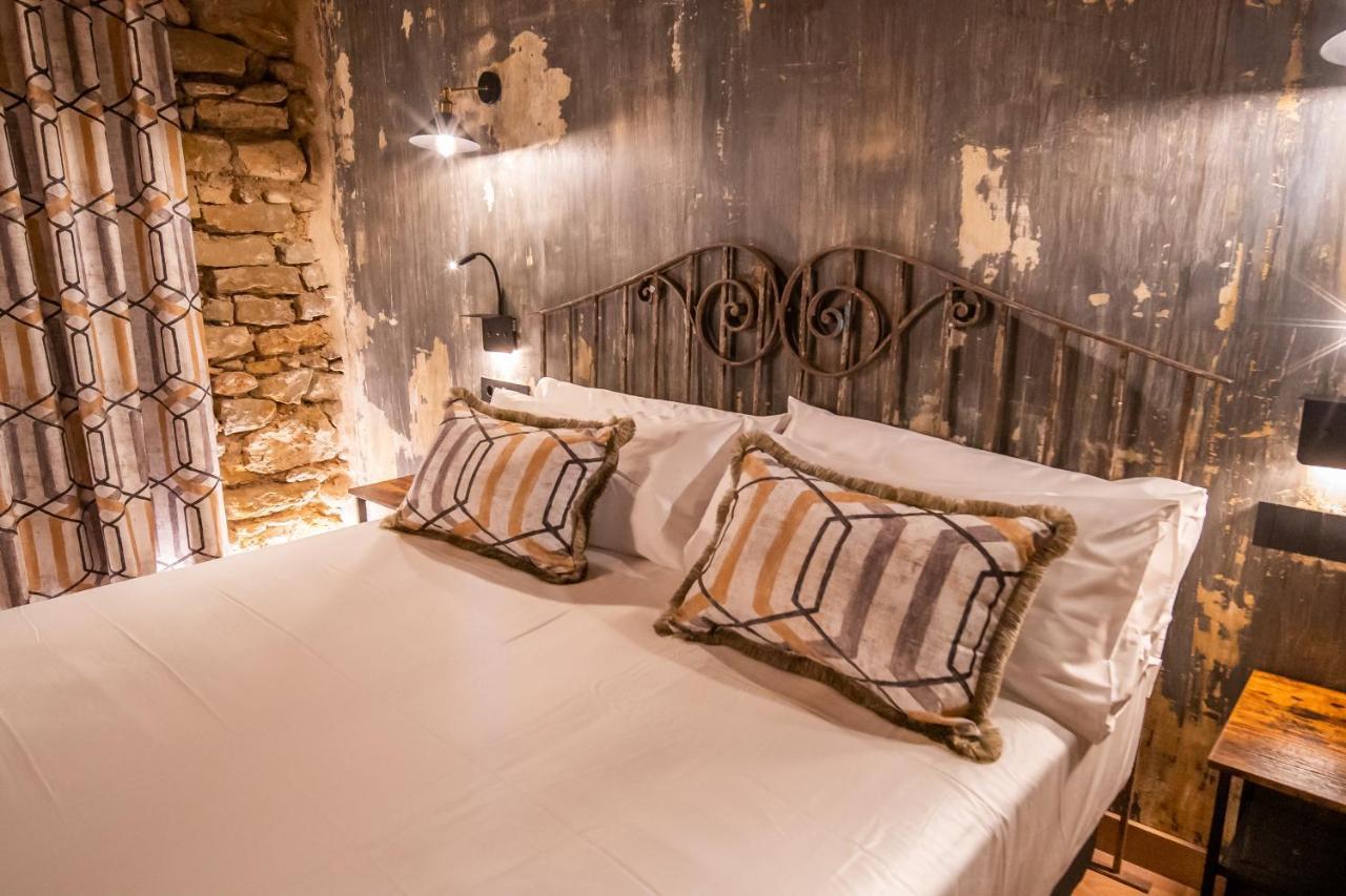 Hotel Somnifabrik Valderrobres Exterior photo